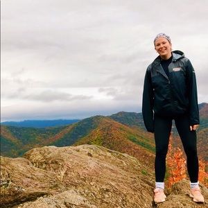 Meet your Posher, Mallory